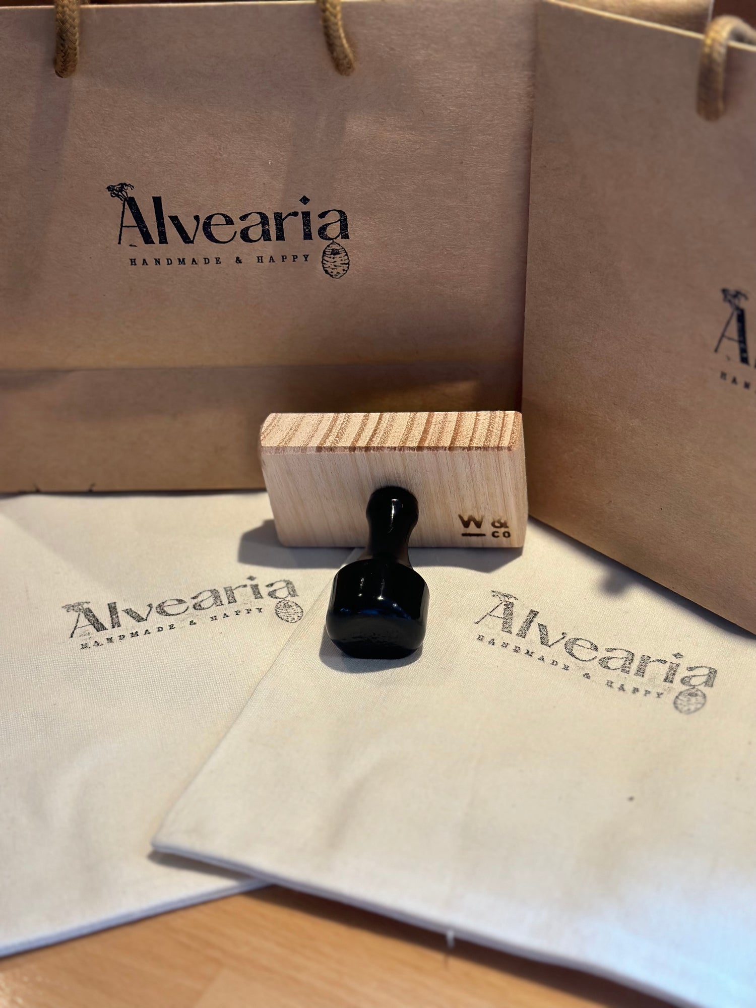 Alvearia Rubber Stamp with Calico Product Bags and Paper Shopping Bags